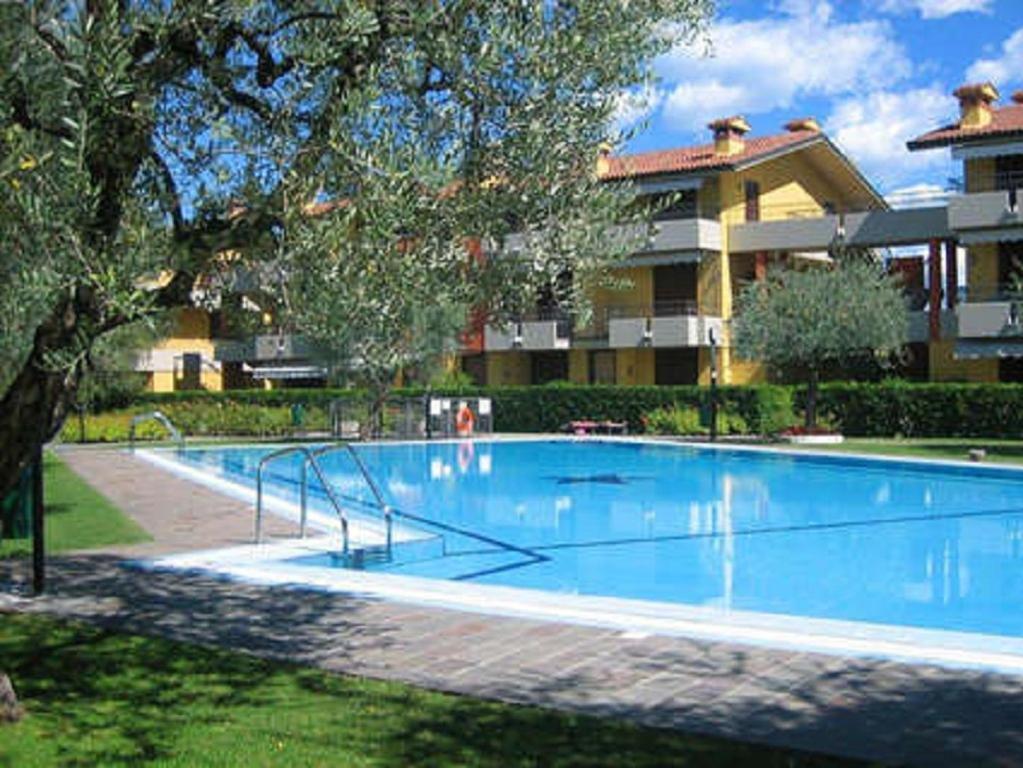 Discovery Flat With Pool & Bikes Apartman Sirmione Kültér fotó